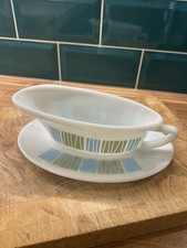 Vintage  Pyrex Gravy Boat & Saucer 1960s 'Matchmaker' Retro Design Cottagecore