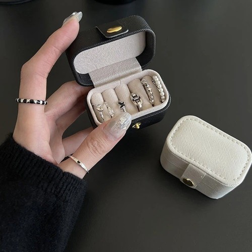 Mini portable jewelry storage - mini,