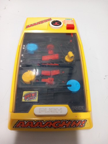 Tomy aaaaghh handheld - tomy,