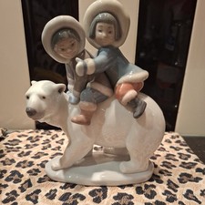 LLADRO Figurine Eskimo Riders