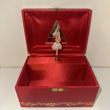 Vintage Ballerina Red Music