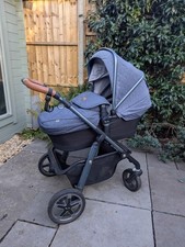 Silver Cross Pioneer Pram w