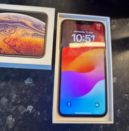 Iphone max 64gb unlocked - xs,