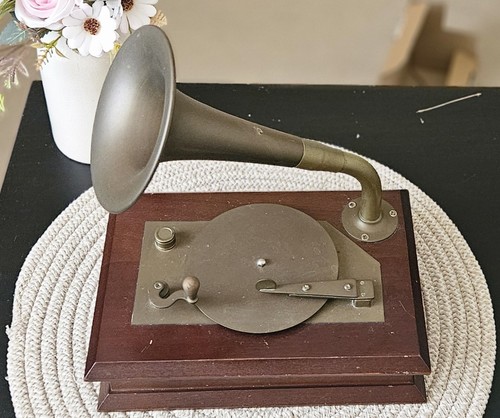 Vintage style miniature - vintage-style,