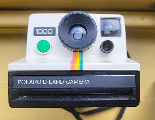 Polaroid 1000 land camera - polaroid,