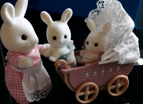 Sylvanian families snow warren - sylvanian,
