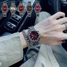 Retro Y2K Alabaster Claw Style