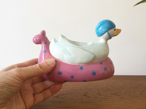 Vintage novelty egg - cup,, duck