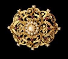 Vintage Miriam Haskell Gold