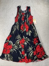 Favant Hawaiian Dress One Size Red Floral Smocked Fit Flare Sundress NEW