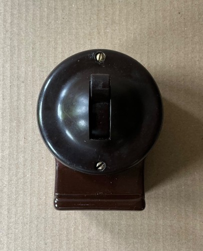 Vintage 15amp bakelite - vintage, mk