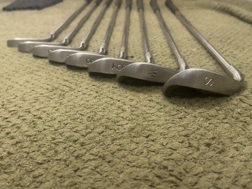 Ping blue dot - dot, steel
