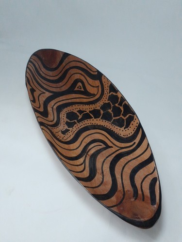 African carved canoe shaped - *african*,