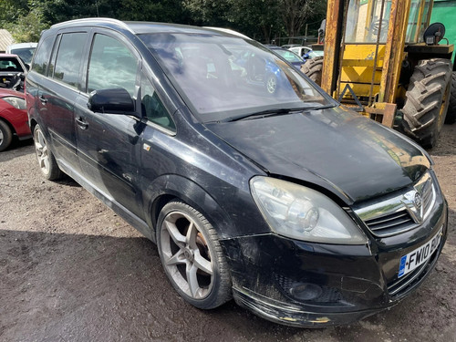 Vauxhall zafira elite - b,