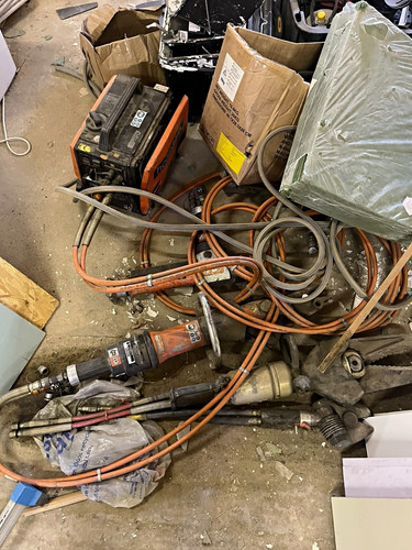 Holmatro hydraulic honda