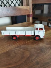 Vintage DINKY TOYS Mercedes