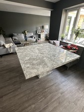 Set of Matching Marble-Effect