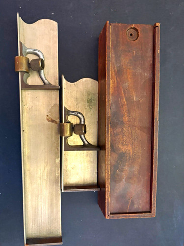 Antique vintage - /,