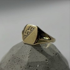 9ct Gold Engraved Men’s
