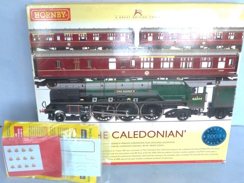 Hornby r2306 caledonian train - r2306,