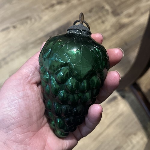 Vintage green glass kugel - vintage,