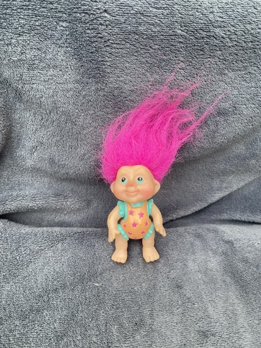 Troll series magic - series:,