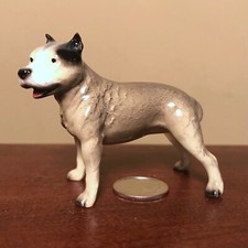 RETIRED Hagen-Renaker Mini