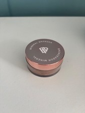 Bellapierre mineral bronzer