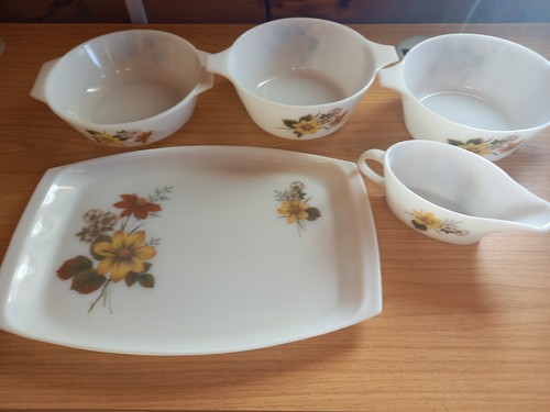 5pcs vintage jaj pyrex - vintage, milk
