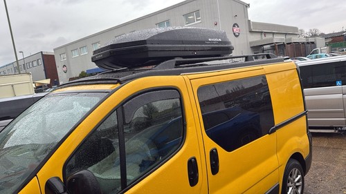 Vauxhall vivaro renault - vauxhall,