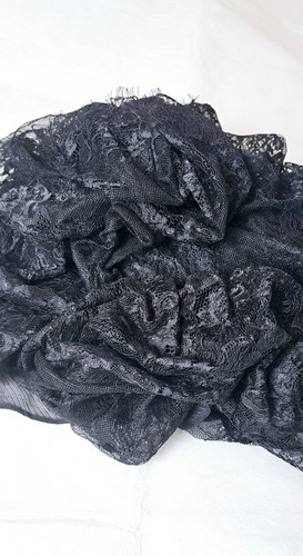 Chantilly lace fabrics - chantilly,