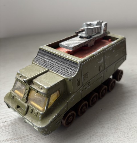Vintage dinky shado ufo - 2,