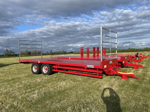 Bale trailer farm tractor - ,
