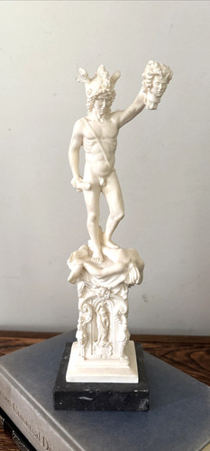 Vintage small marble statue - marble, of