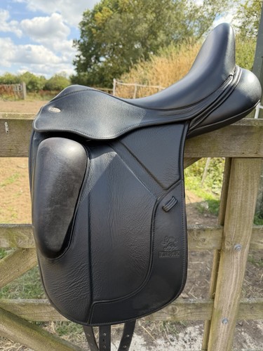 Fairfax dressage saddle - fairfax, 17