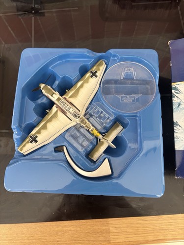 Corgi aviation aa32503 junkers - corgi,