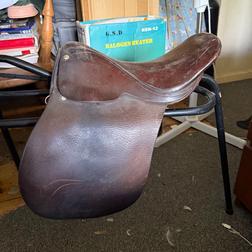 Brown pony saddle - brown,