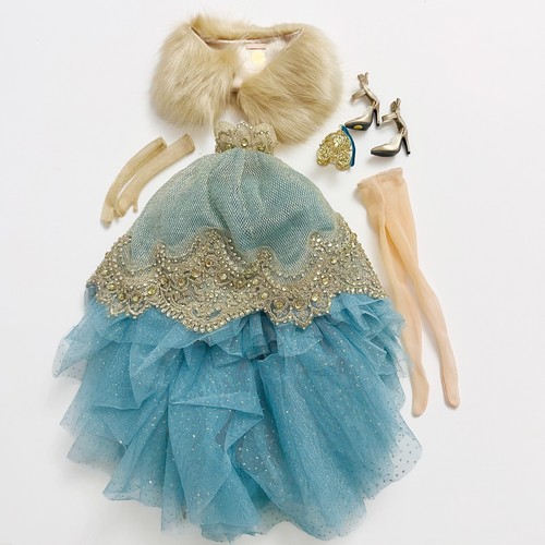 2017 sybarite superdoll - 2017, vushka
