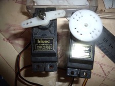 Hitec HS425BB & HS422 servos