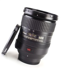 Nikon AF-S DX VR 18-200mm