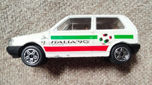 Burago fiat uno italia - burago,