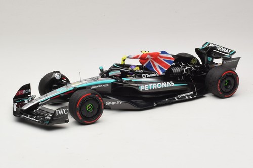 Mercedes w15 hamilton - mercedes, winner