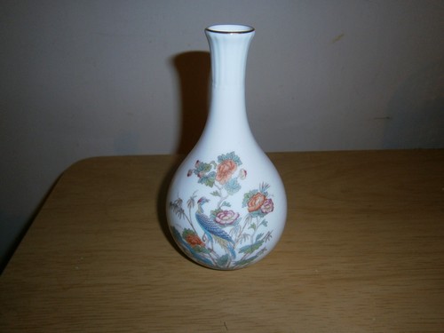 Vintage wedgwood kutani crane - vintage,