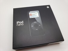 Collectors Condition Handled Only Boxed Apple iPod Nano 1st Generation Black 2GB