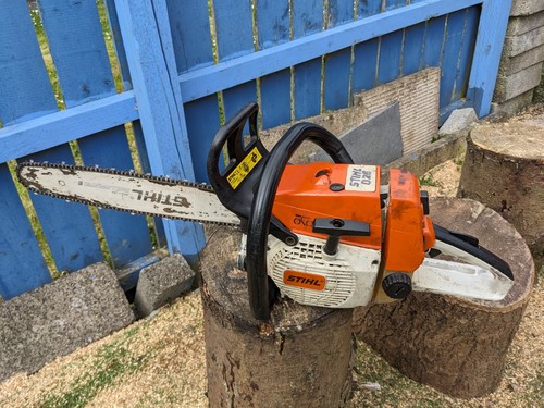 Stihl 026 chainsaw - chainsaw, and