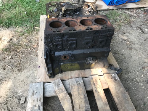 Perkins 1004 engine - , block