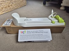 Clarks Junior Foot Measuring Gauge Shoe Sizing with Instructions White & Green