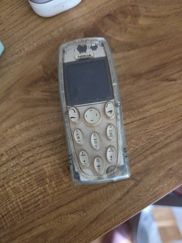 Nokia 3200 vintage mobile - nokia,