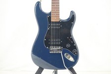 (Squier by Fender) ST-502