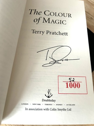 Terry pratchett the colour - terry,
